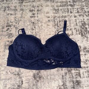 Navy Lace Longline VS Pink Bra. XXL. Light padding, underwire.